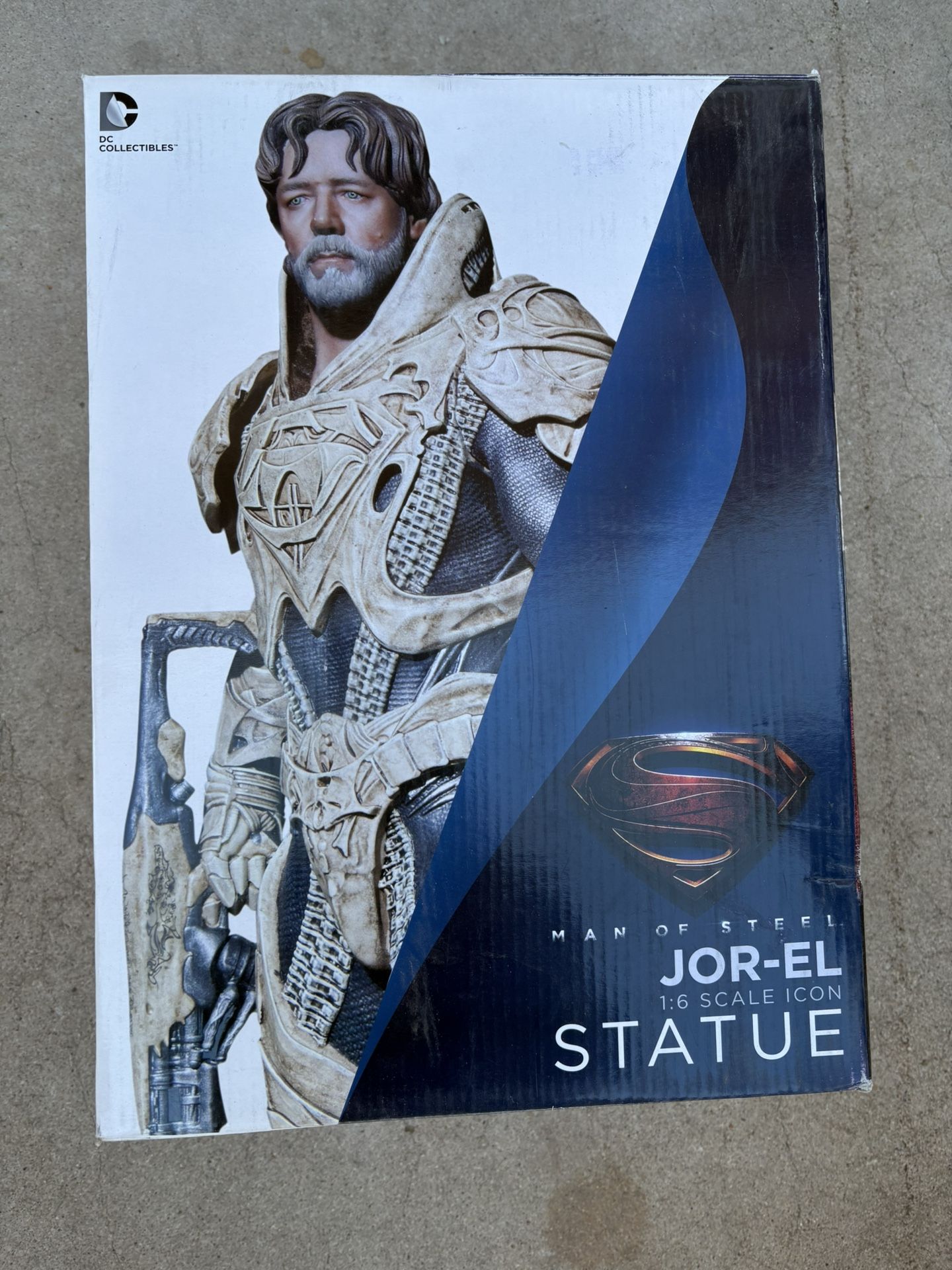 DC Collectibles Man Of Steel Statue