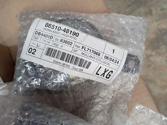 Toyota horn assembly