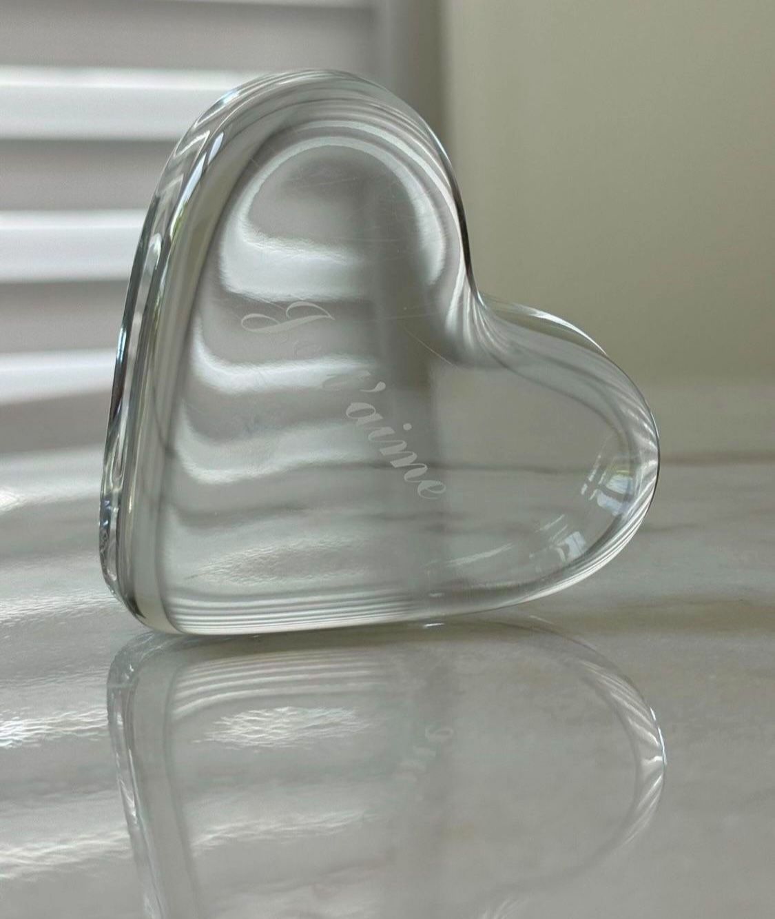 BACCARAT Je t'aime Crystal Paperweight heart shaped figurine In great condition Crystal Baccarat paperweight with acid etched 'Je t'aime' and design