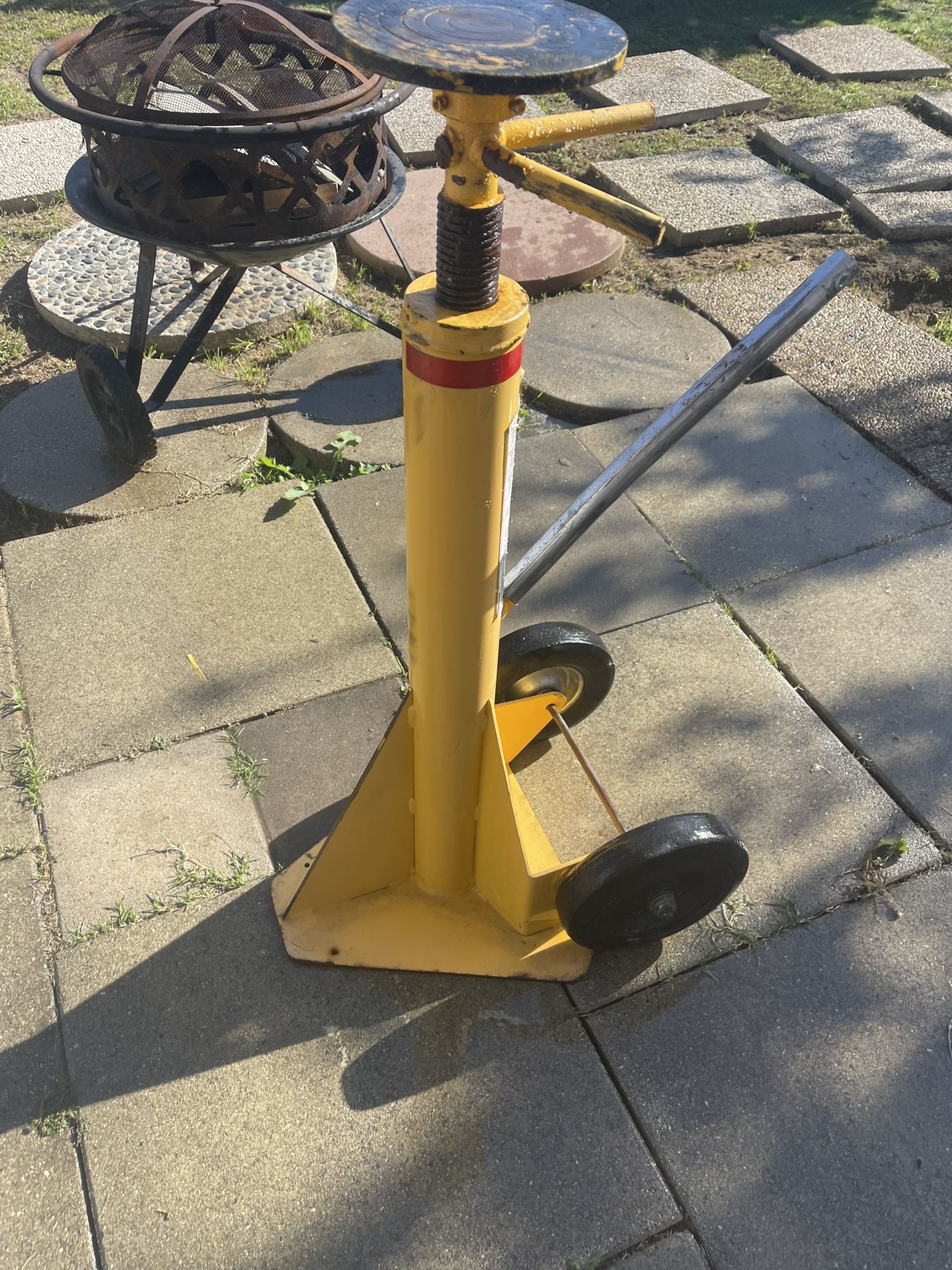 Trailer Stabilizing Jack$150 Obo