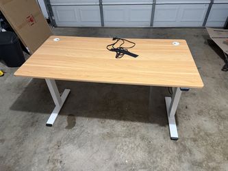 Flexispot - Electric Standing Desk - Adjustable Height (55x28in)