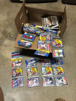 Baseball puzzle and cards