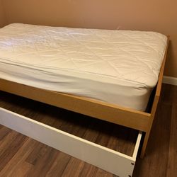 Reduced! Twin Bed Mattress