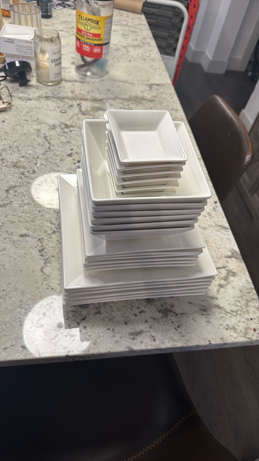 6 Place Setting Dinnerware