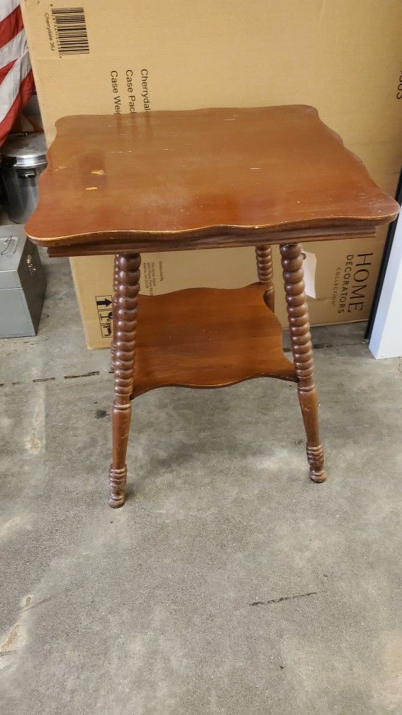 Antique Tiger Oak Side Table