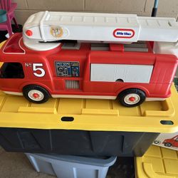 Little Tikes Fire Truck 