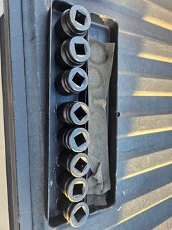 Pittsburgh 3/4" drive SAE Socket Set in case