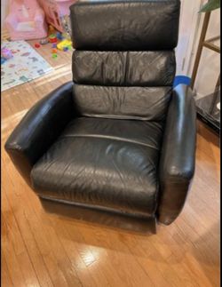 Black Leather Recliner
