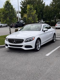 2017 Mercedes-Benz C300 Coupe – Clean Title