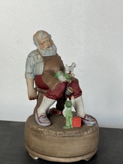 1984 Hallmark Musical Collection – Santa Toymaker Porcelain Figurine