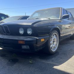 1984 BMW 533i