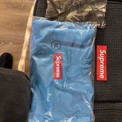 Supreme Box Logo 