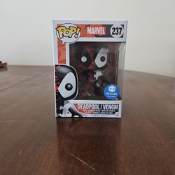 Marvel Deadpool/Venom (PIAB)