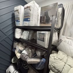 Bedding / Bathroom / 