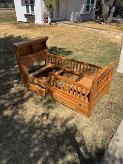 Crib bed