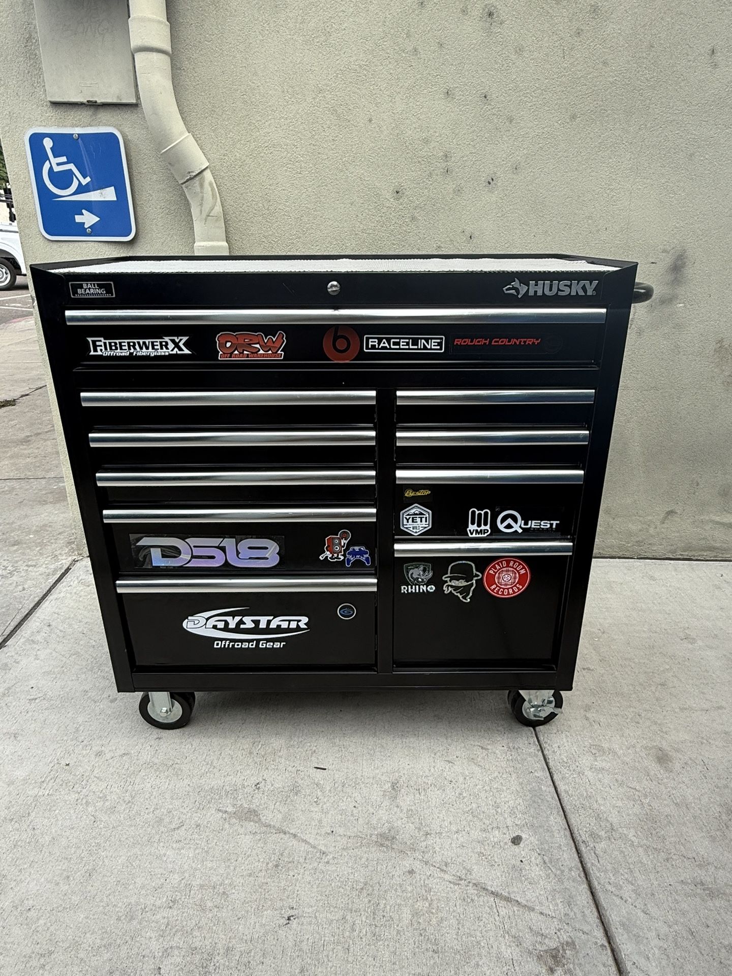 Husky 10 Drawer Tool Box