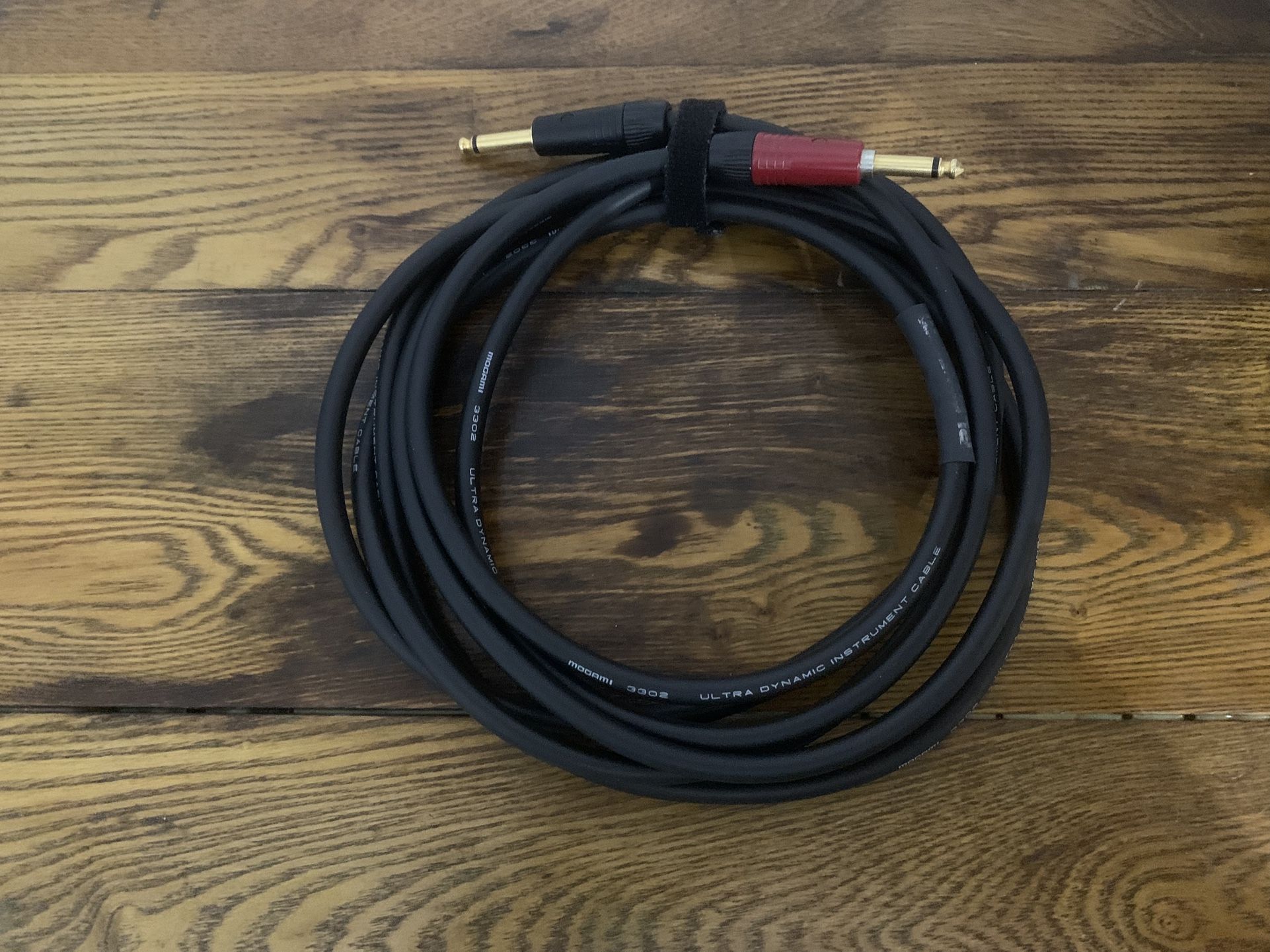 12’ Mogami Platinum Instrument Cable