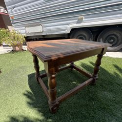 Wood Coffee Table / Small table 