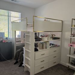 Loft POTTERY Barn Bed 