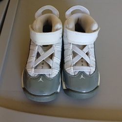 Toodler jordans