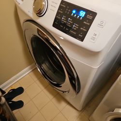 samsung washer wf42h5200wf/a2 Good Working Condition 