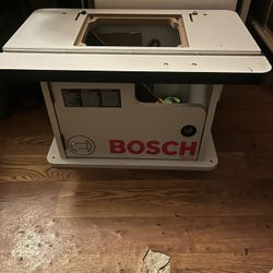 Bosch Cabinet Style Router Table 