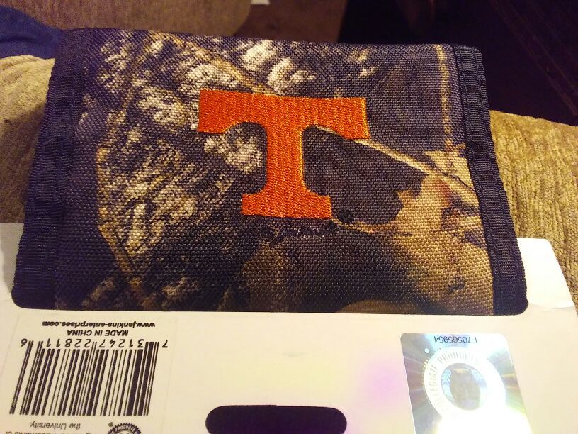 New UT Vols Camo Wallet