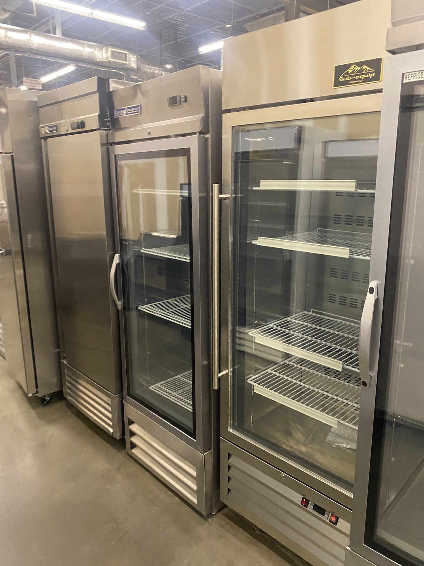 Refrigerator 1 Glass Door