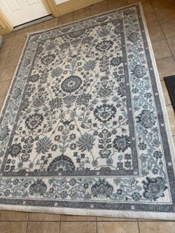 Claremont Area Rug 6’7” x9’3”