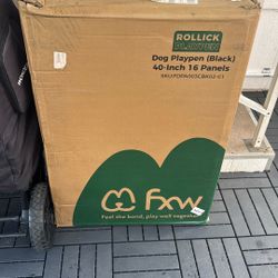 Play Pen, 40in 16 panels 