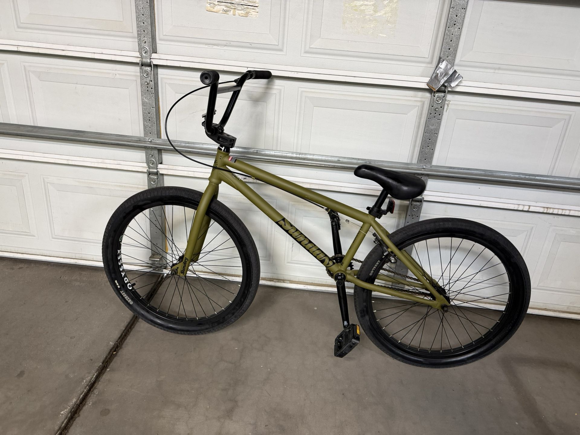 Sunday Model C 24” Matte Army Green BMX Bike