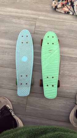 Mini skateboards