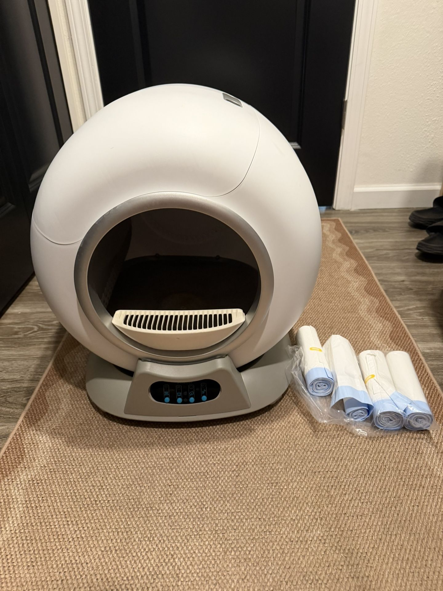 Petcove Robot Litter Box - Extra Bags Included