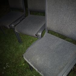 3 chairs for $ 10