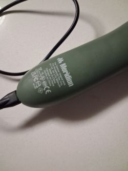Hair trimmers