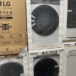 LG Washer And Dryer Set In White New In Box