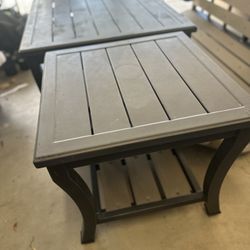 Outdoor / Patio Tables 