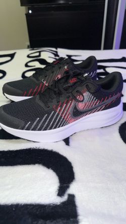 Nike run defy size 8 mens