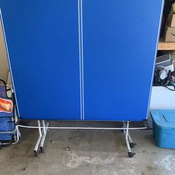 Ping pong table