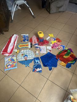Carnival Party Decorations ( Plim Plim Clown)