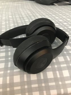 Beats Solo3 Wireless headphones