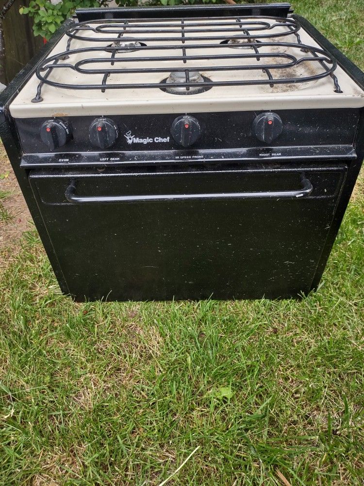 Propane RV Stove