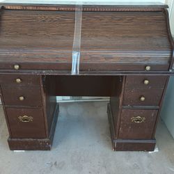 Roll Top Desk 