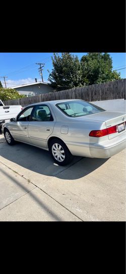 2001 Toyota Camry