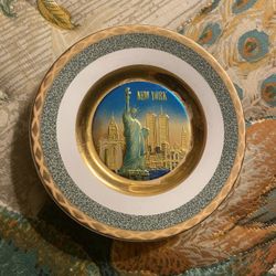 Beautiful Dish  Japan Chokin Golden . Statue , Twin Towers