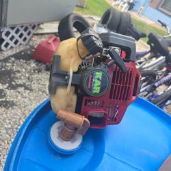 Gas Trimmer 