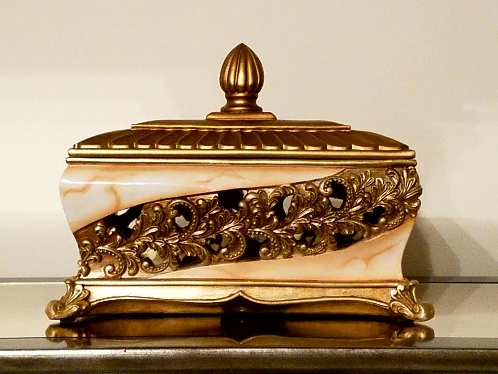 Large Jewelry Box