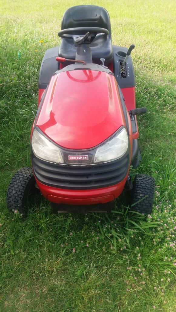git it lawn mower lady git it lawn mower lady