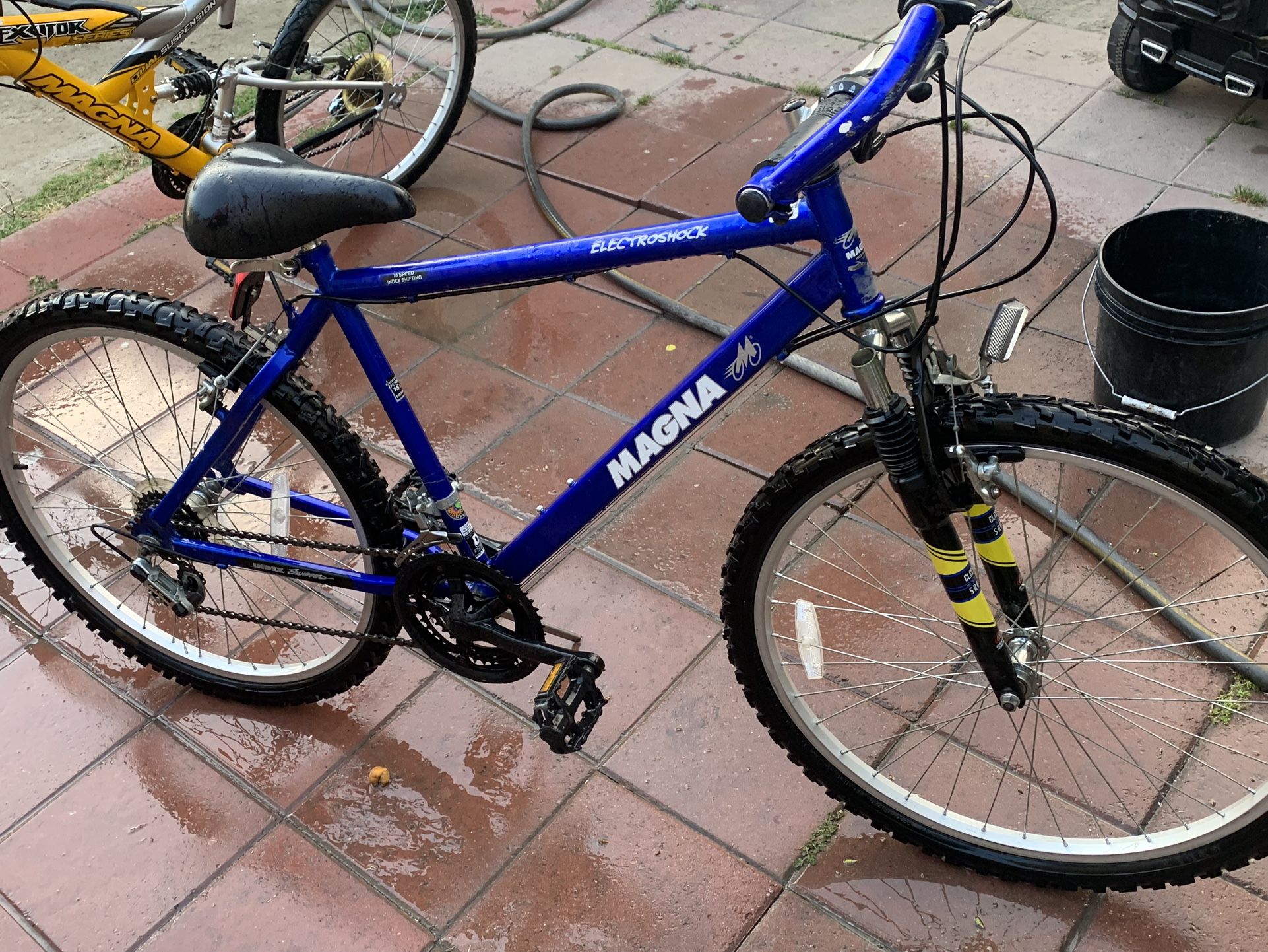 Magna bike price hotsell