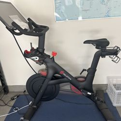 Peloton 